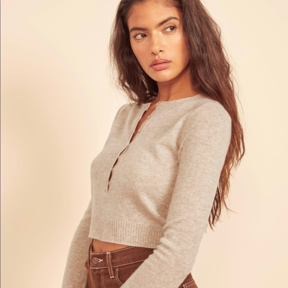 Reformation | Cashmere Henley Sweater | Oatmeal
